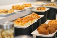 龍目島普萊姆公園酒店及會議 - 早餐
