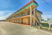 Sunny St Augustine Condo w/ Community Pool! - WiFi