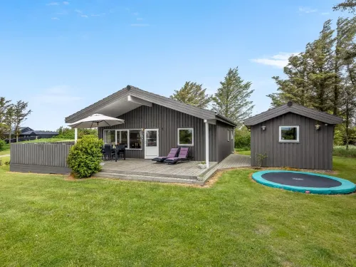 "Aarthi" - 637m from the Sea - Boutique