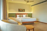 Alora Grand Hotel - 2-Star