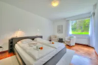 Residenza Parco Carona - Happy Rentals - 4-Star
