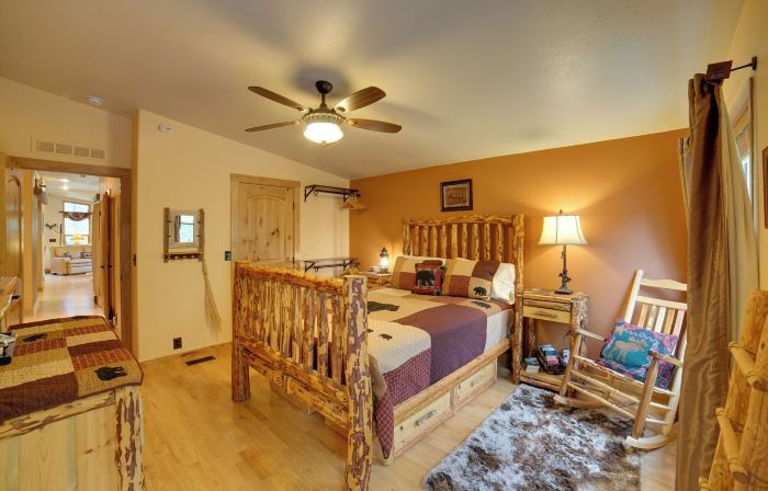 'Moose Lodge' Cabin w/ Entertainment Gazebo!