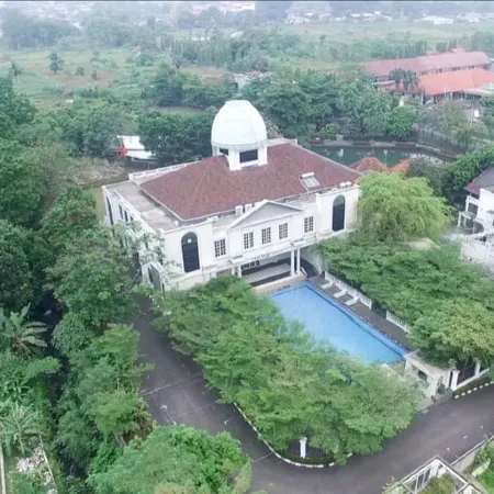 De Jehans Boutique Hotel