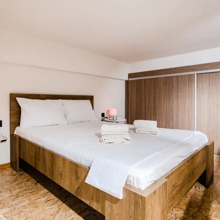 Uncover Kalamata's Hidden Gem - Cosy City Nest