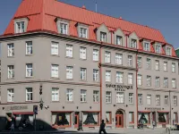 Rixwell Collection Savoy Boutique Hotel Hotels near Maiden Tower
