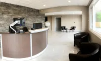 Seasons Inn Halifax - Motels