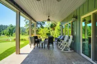Game Room + Pool Access: Spacious Cabin in Arnold - Boutique