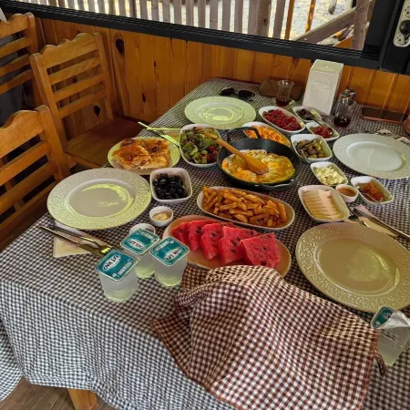 EM-BA Butik Bungalov