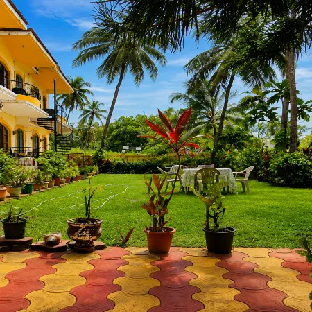 Flobestian's Seafront Villa