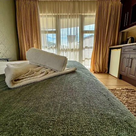 Casa Flora Guesthouse