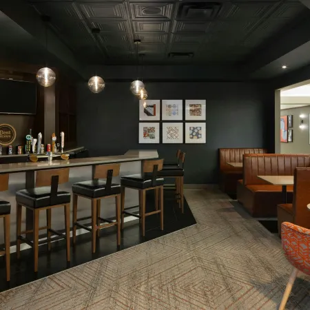 Four Points by Sheraton Edmonton South