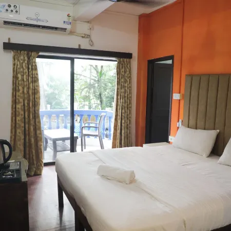 Omnia Beach Resort Near Candolim Beach