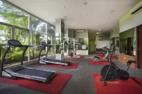 Lorin Sentul Hotel - Parkplatz