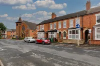 Heathcoat Apartment with Courtyard - 2-Star