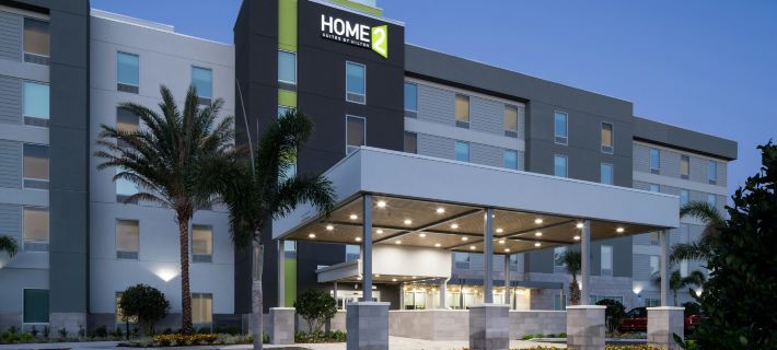 Home2 Suites by Hilton Orlando Airport Hotele w: Orange County