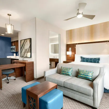Homewood Suites by Hilton Arlington Rosslyn Key Bridge