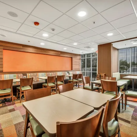 Fairfield Inn & Suites Lumberton