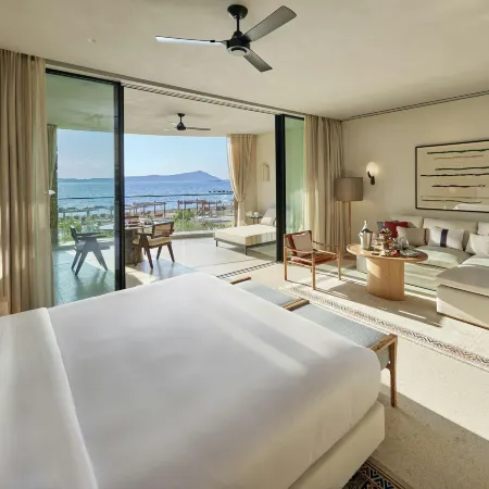 Mandarin Oriental, Costa Navarino