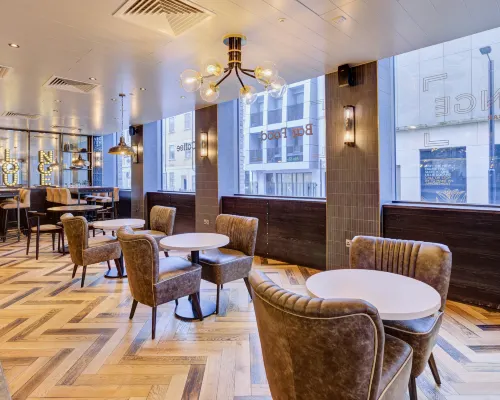 hub by Premier Inn London West Brompton Hotel Unggulan Photos
