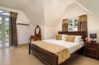 Captain's Villa - balcony