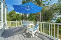 Peaceful Waterfront Apt w/ Deck, 22 Mi to Portland - Kitchens