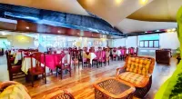 Lido Hotel - breakfast