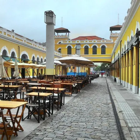 Nômades Vibe da Ilha - Adventure Hostels & Coworking
