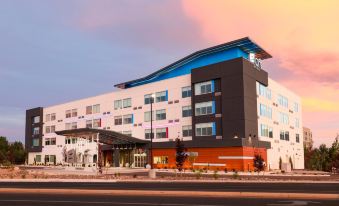 Aloft Reno-Tahoe International Airport