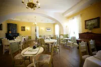 Bistrampolis Manor - breakfast