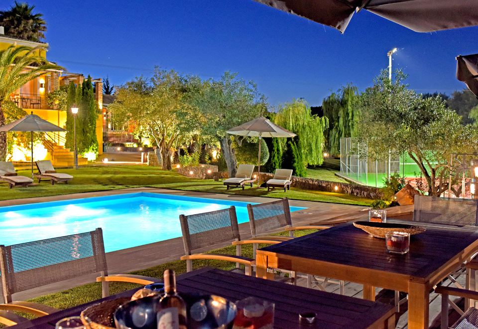 hotel overview picture