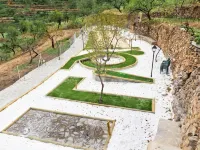 Romantic House for 2 People with Jacuzzi Hotels in Laroya