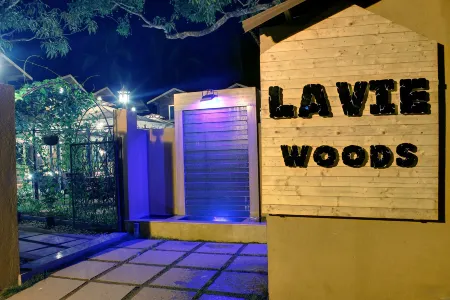 La VIE Woods- Couples/Families Only