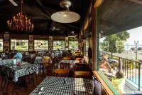 Harbor Shores on Lake Geneva Hotels in Walworth County