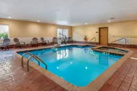 Comfort Suites Florence Shoals Area - Pools