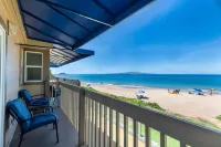 Days Inn by Wyndham Maui Oceanfront - Ocean View