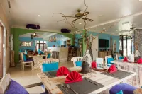 Le Relax Beach House Hotels in La Digue