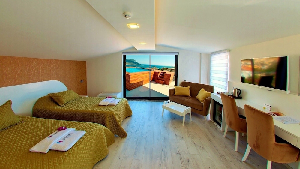 Rhapsody Hotel & Spa Kalkan