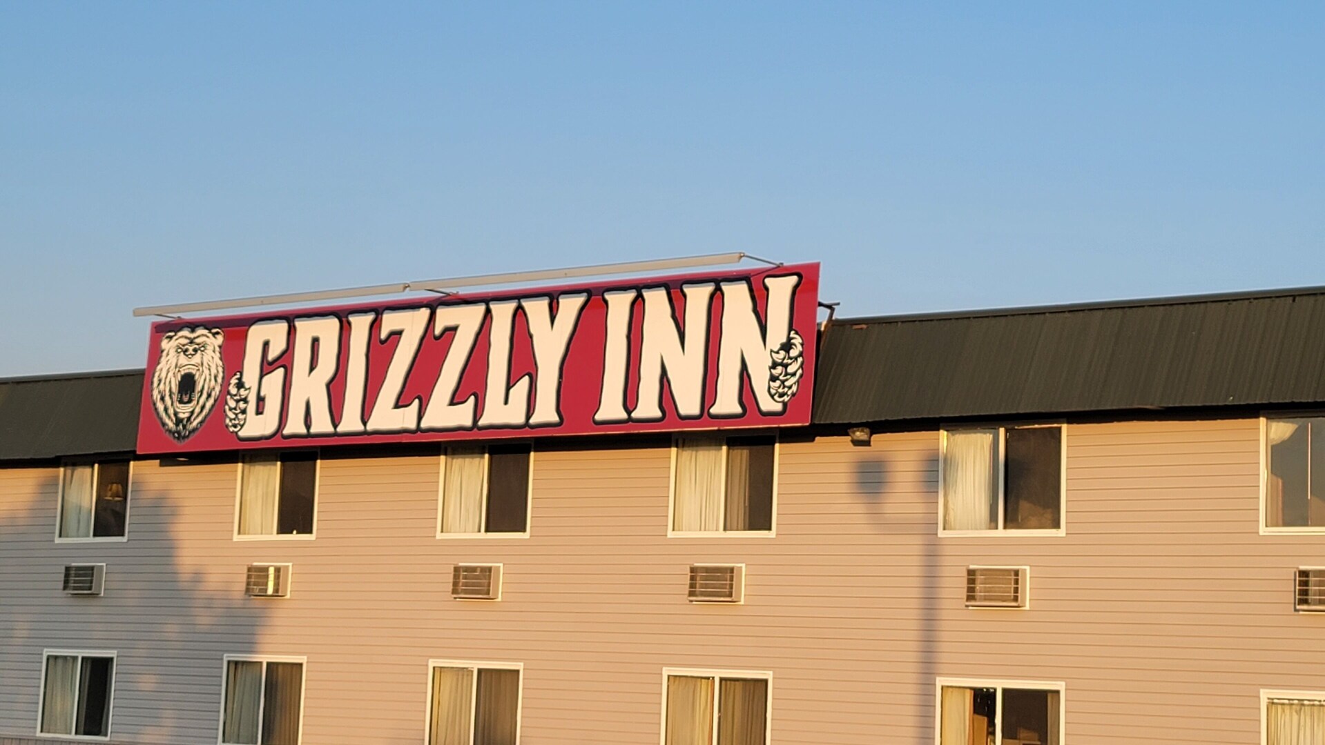 Grizzly Inn