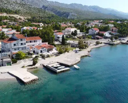 Nela Hotels in Starigrad