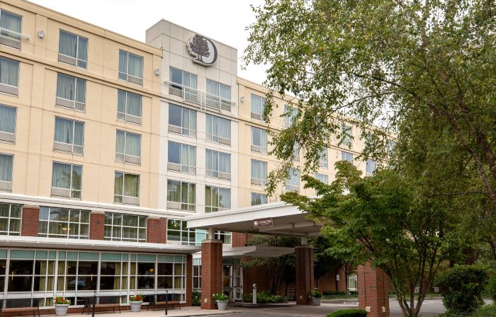 DoubleTree by Hilton Hotel Boston Bayside