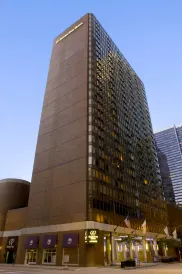 DoubleTree by Hilton Chicago Magnificent Mile