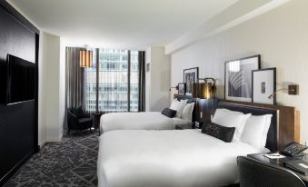 LondonHouse Chicago, Curio Collection by Hilton