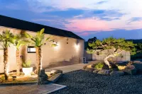 Gyeongju Puzzville Pool Villa Pension Hôtels à proximité de : Bomunho Lake