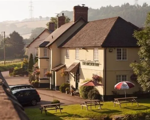 Anchor Inn Hotels in Mid Devon District
