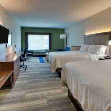 Holiday Inn Express & Suites ITHACA by IHG Rooms
