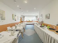 Hotel Tannenblick Hotels near Harheim