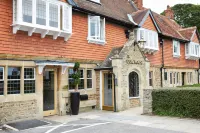 Dog House by Chef & Brewer Collection Hotels in Abingdon
