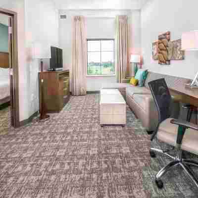 Staybridge Suites Florence - Cincinnati South Rooms