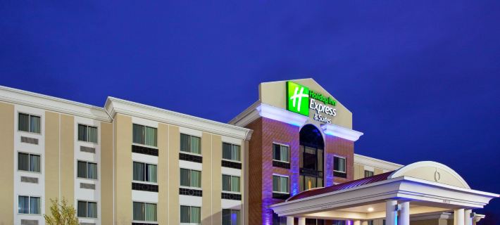 Holiday Inn Express & Suites NIAGARA FALLS by IHG Hotels in Niagara County