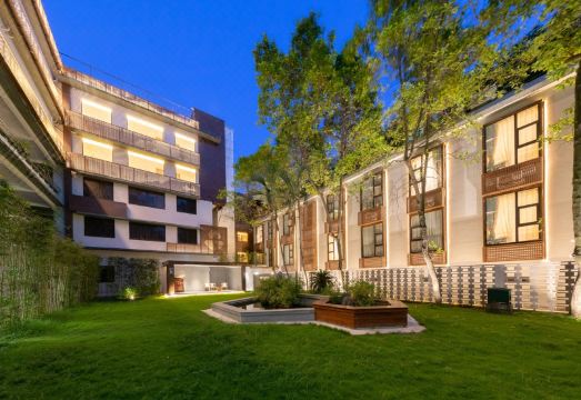 아미타 호텔 객실 내부